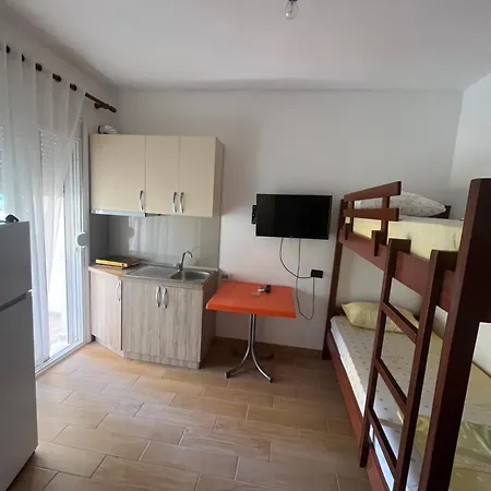 Al Mare 公寓 Vlorë